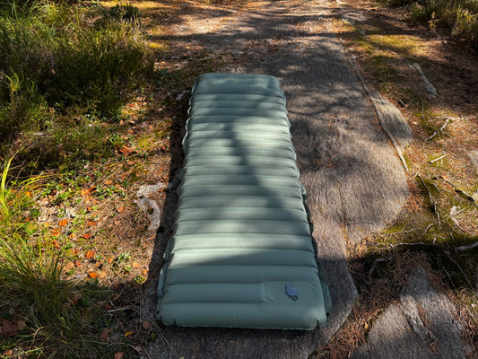 FÖRBESTÄLLNING: Liggunderlag - inbyggd pump